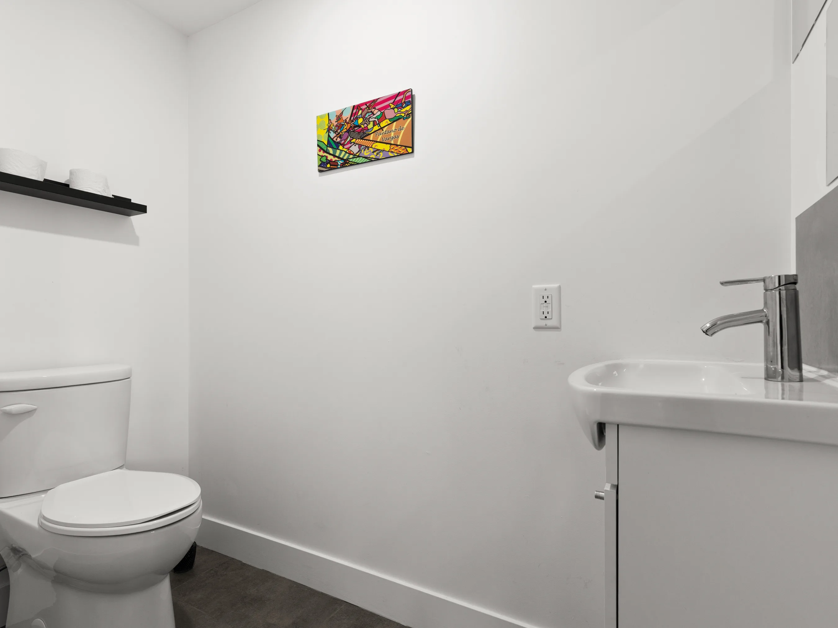 Toilette du rez-de-chaussée du chalet Le Bellissime