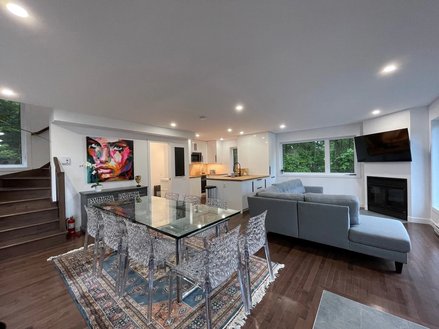 Entrée et aire de vie du chalet Le Céleste