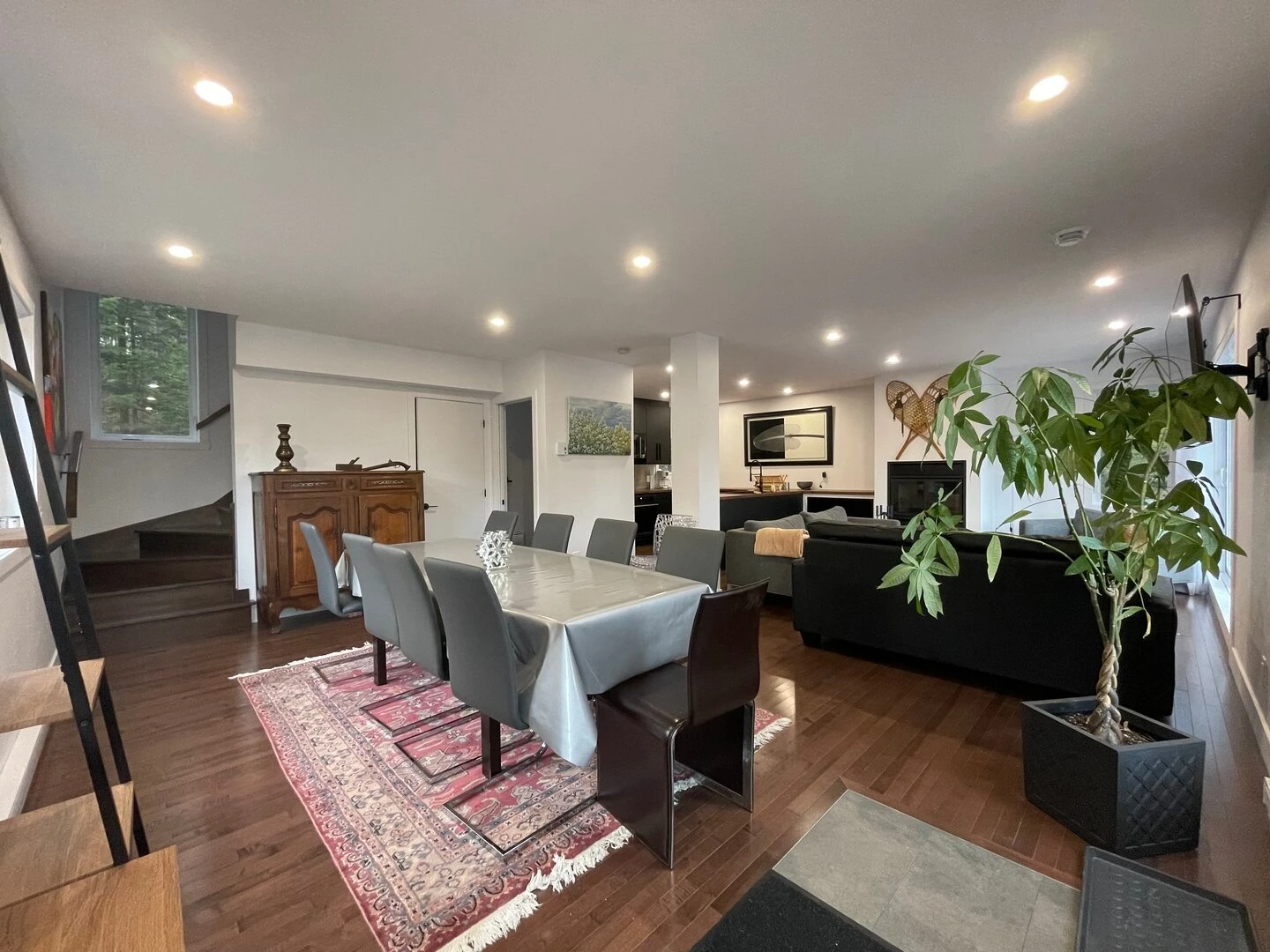 Entrée et aire de vie du chalet Le Haut Perché